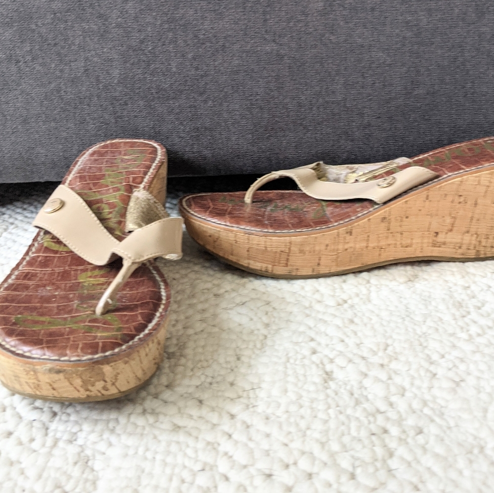 Sam Edelman Nude Tan Thong Wedges Flip Flop sandal